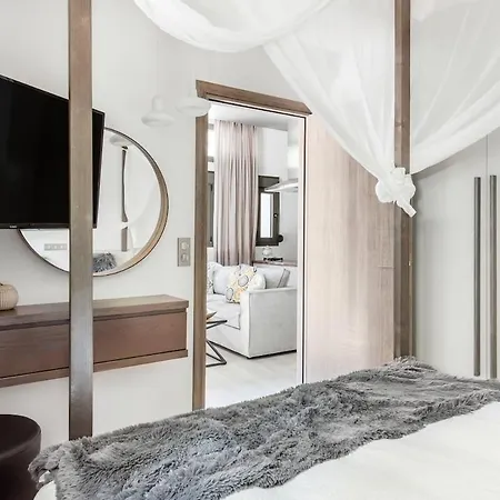 Luxury 2-bath Family Metro 1 Minute *