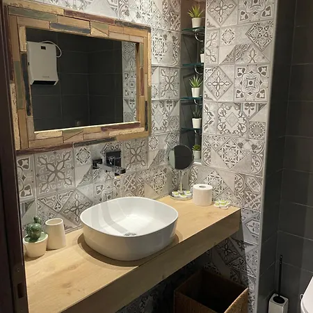 公寓 Luxury 2-bath Family Metro 1 Minute