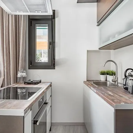 公寓 Luxury 2-bath Family Metro 1 Minute