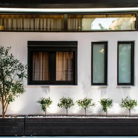Luxury 2-bath Family Metro 1 Minute テッサロニキ